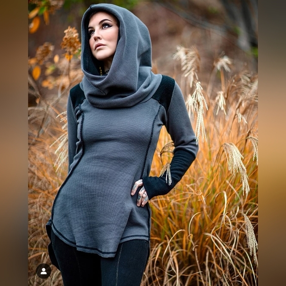 SOLD NEW CROSSFOX Hand made/dyed Artemis Grey Waffle Knit & Black Fleece SM - Picture 1 of 1